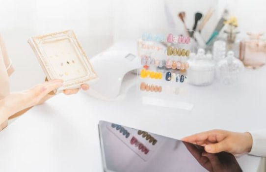 ネイリストのキャリアアップに必要なスキルと伸ばし方