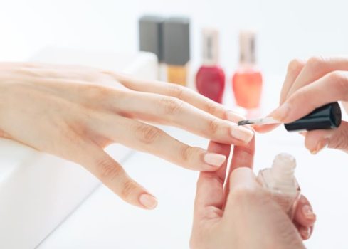 独学でネイリスト検定は合格できる?失敗しやすいポイントを解説